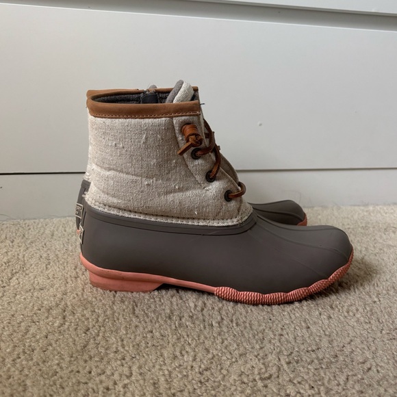 Sperry Gray Duck Boots with Pink Bottom - Picture 2 of 5